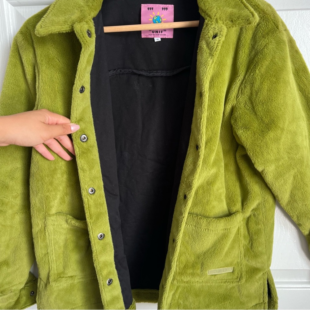 Unif Debbie Jacket Green Fuzzy Snap Button Oversi… - image 4
